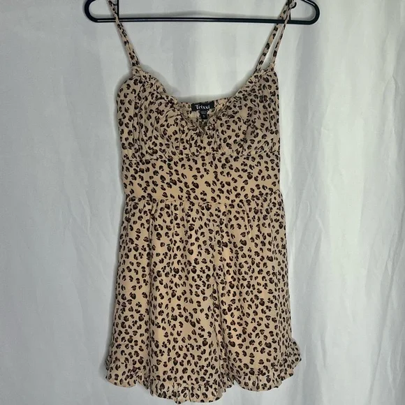 Trixxi Leopard Double Lined Shorts Romper Size Small - Picture 5 of 11